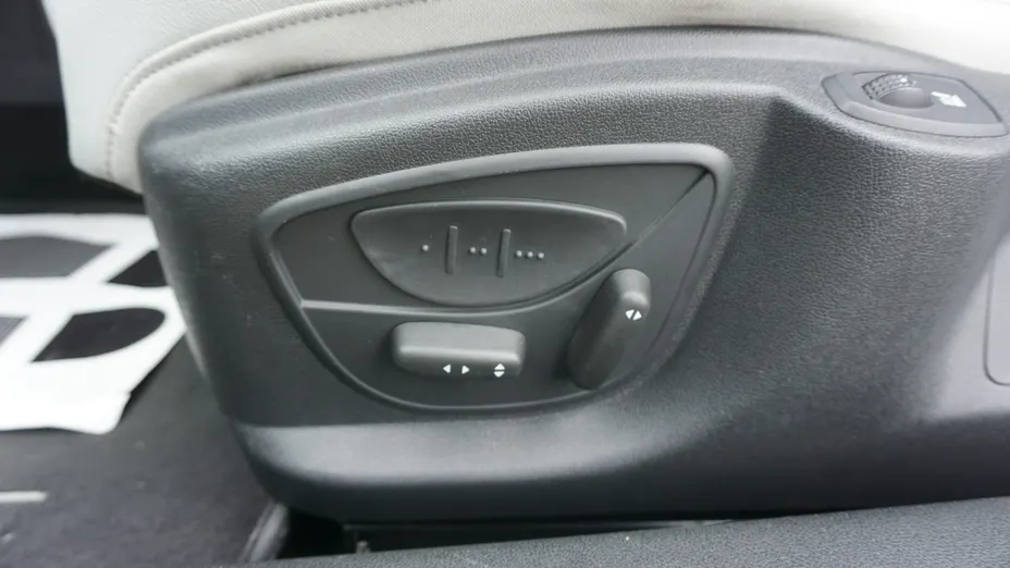 RENAULT Megane -