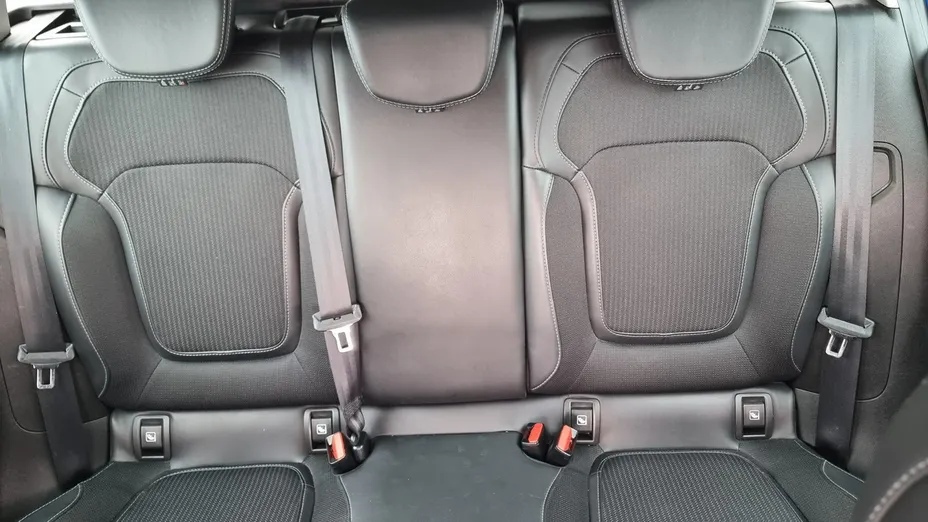 RENAULT Megane -