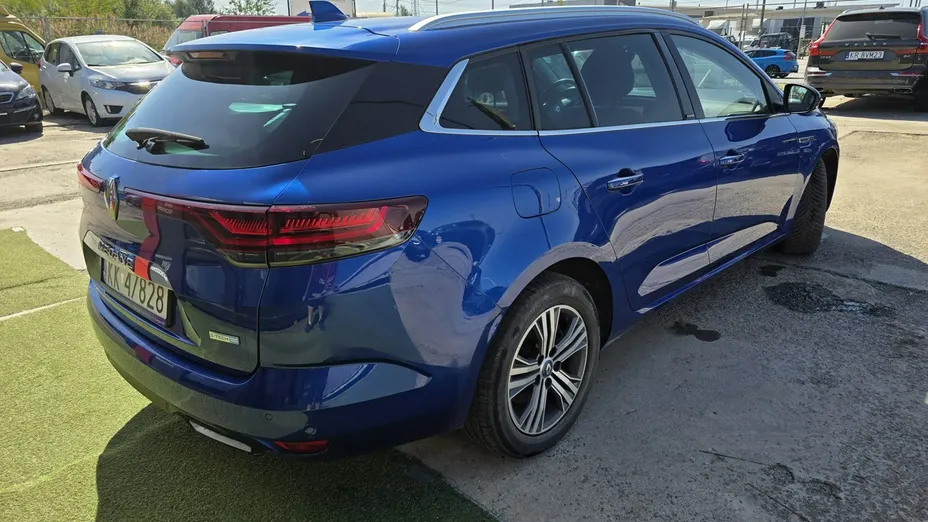 RENAULT Megane -