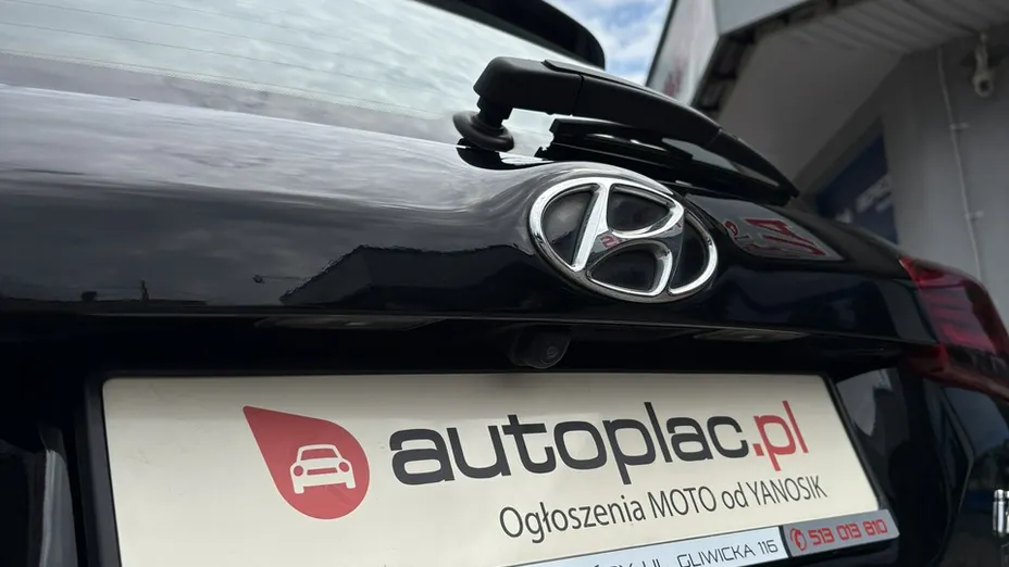 HYUNDAI i20 -
