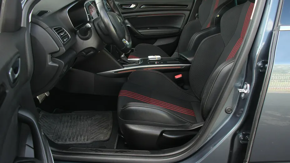 RENAULT Megane -
