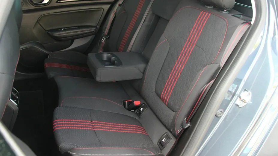 RENAULT Megane -