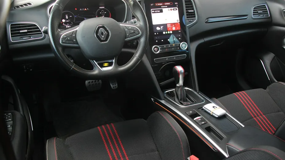 RENAULT Megane -