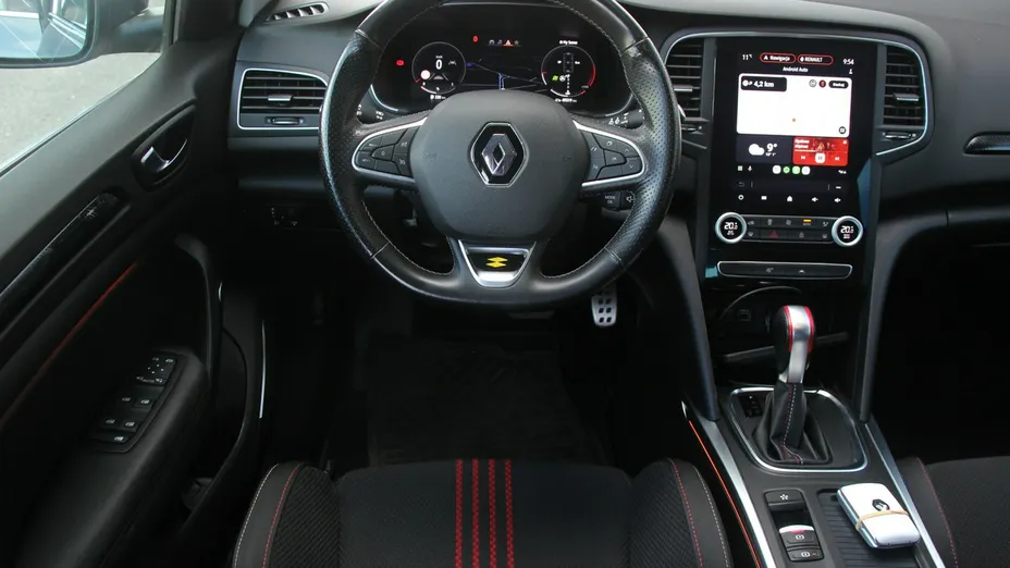 RENAULT Megane -