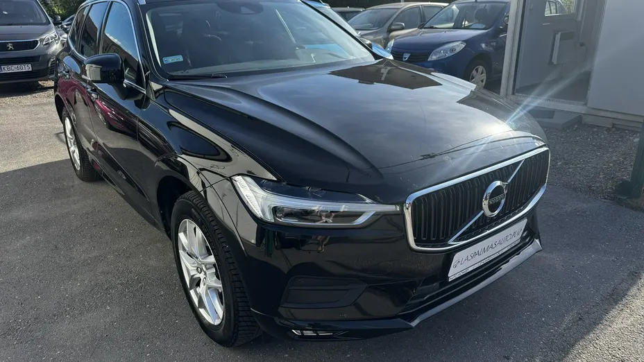 VOLVO XC60 -
