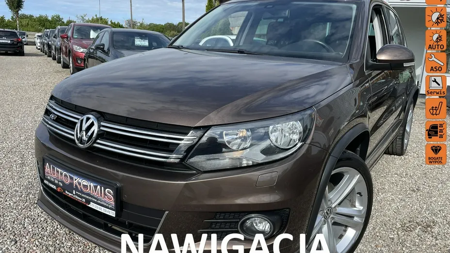 VOLKSWAGEN Tiguan -
