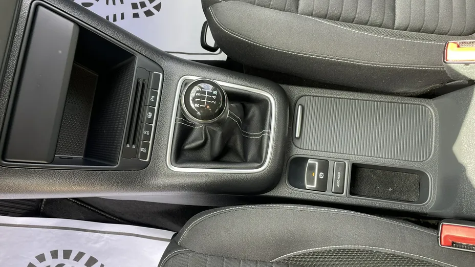 VOLKSWAGEN Tiguan -