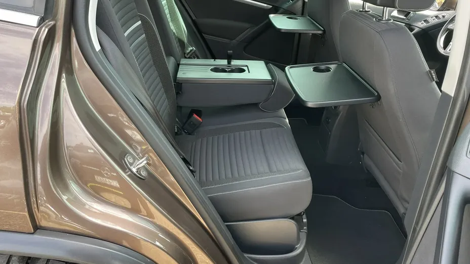 VOLKSWAGEN Tiguan -