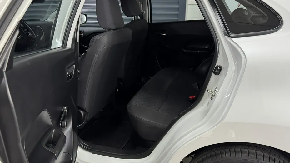 SUZUKI Baleno -