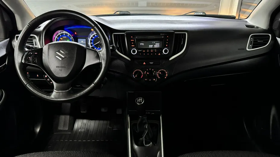SUZUKI Baleno -