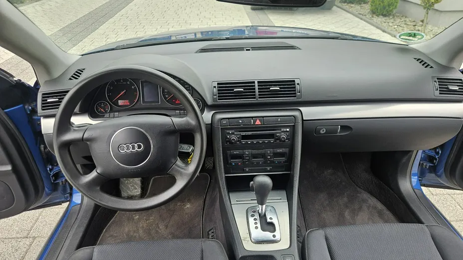 AUDI A4 Avant -