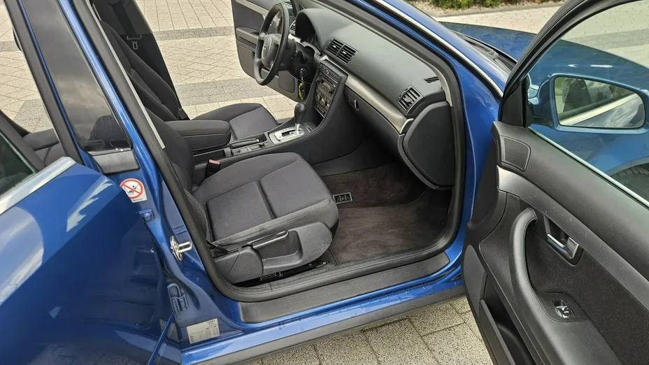 AUDI A4 Avant -