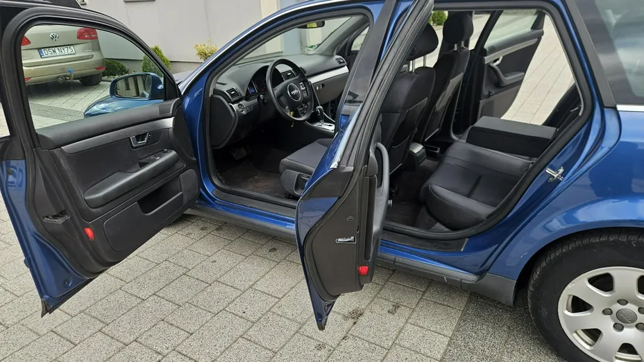 AUDI A4 Avant -