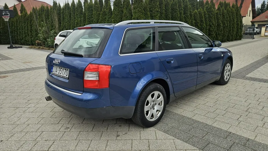 AUDI A4 Avant -