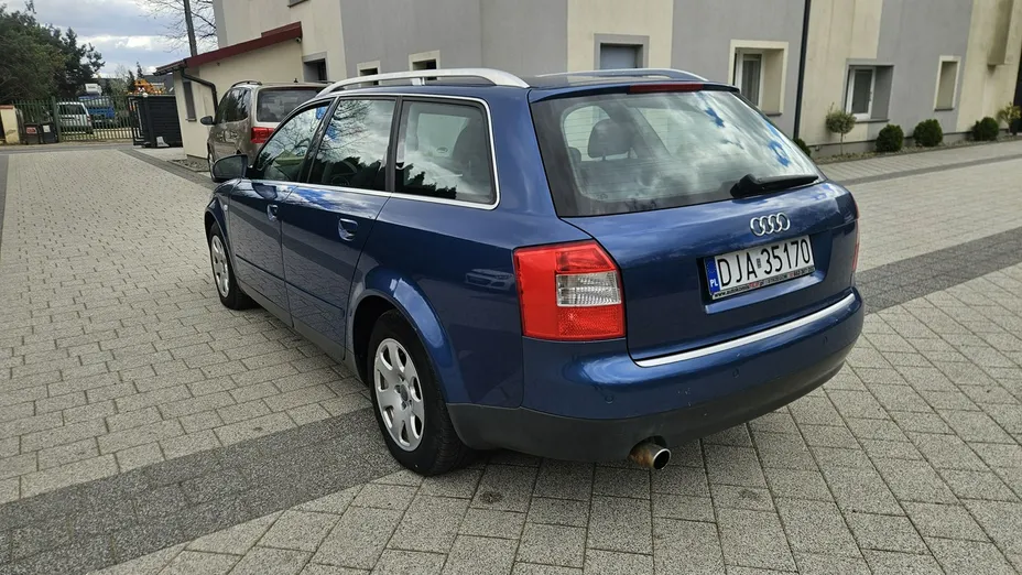 AUDI A4 Avant -