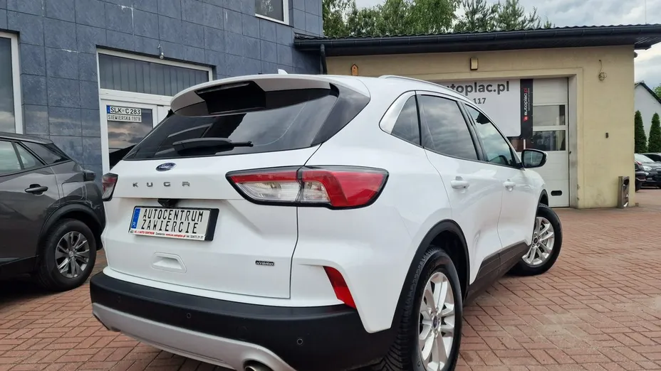 FORD Kuga -