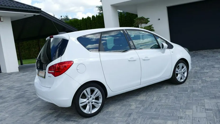 OPEL Meriva -