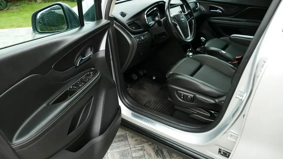 OPEL Mokka -