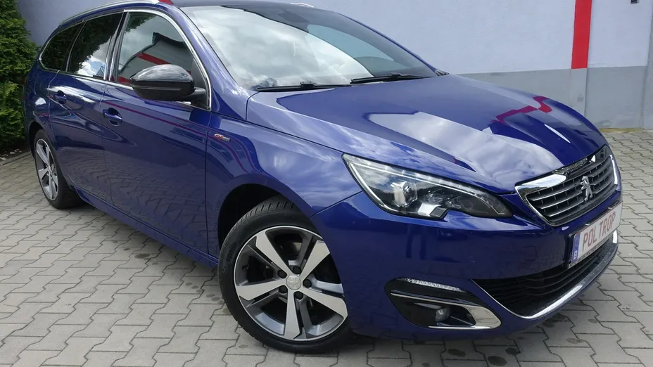 PEUGEOT 308 -