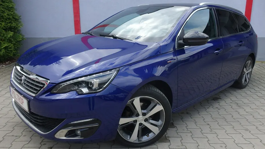 PEUGEOT 308 -