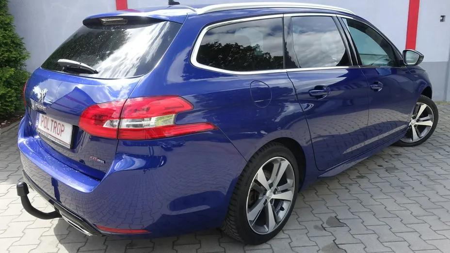 PEUGEOT 308 -