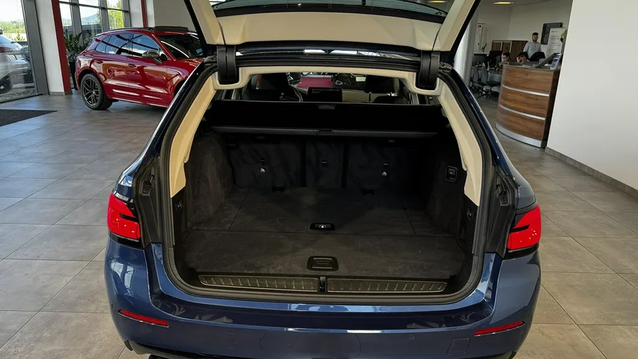BMW Seria 5 520d aut