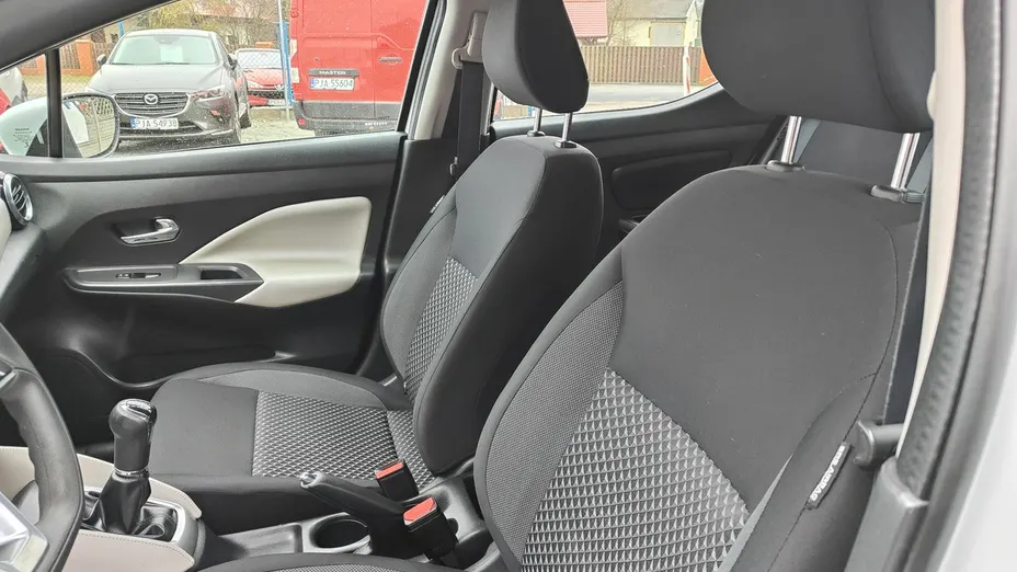 NISSAN Micra -
