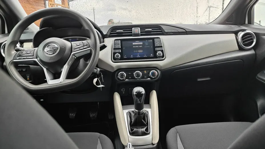 NISSAN Micra -