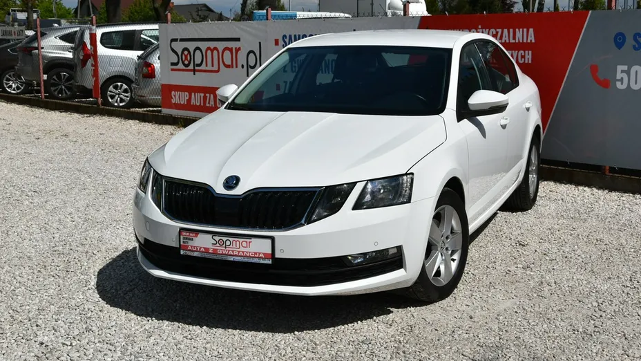 SKODA Octavia -