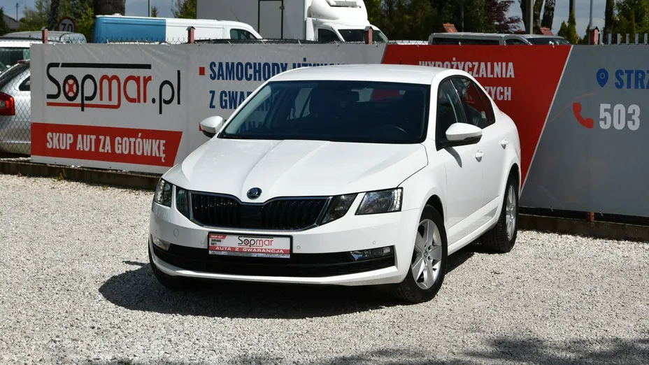 SKODA Octavia -