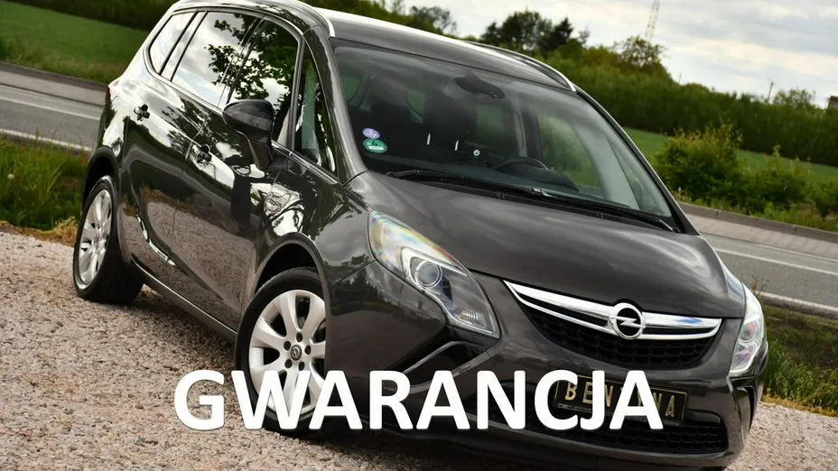 OPEL Zafira -