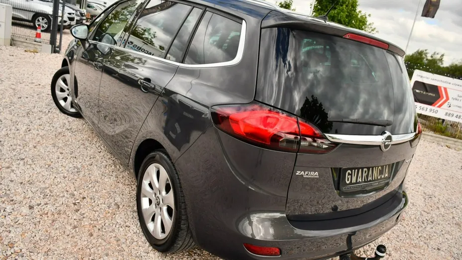 OPEL Zafira -