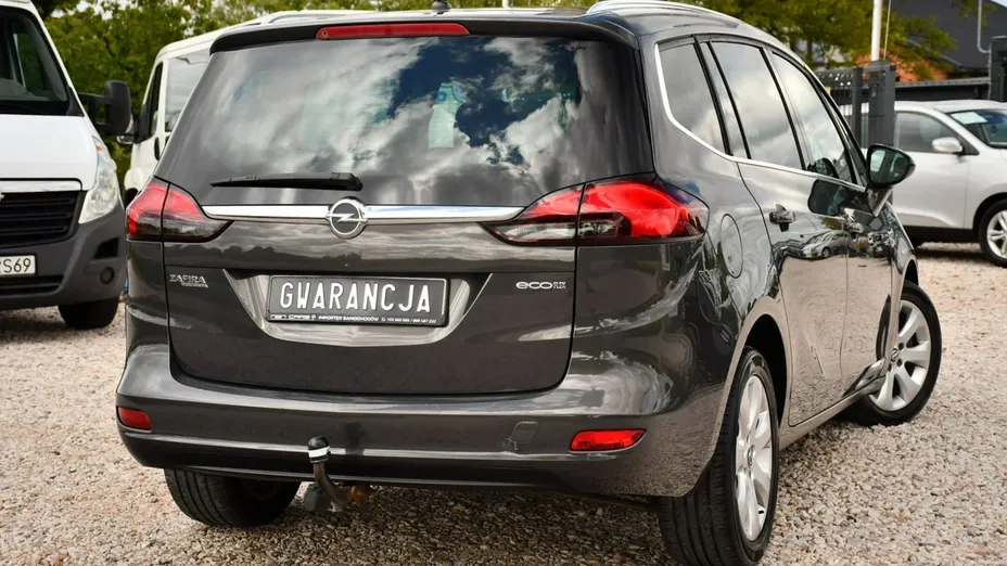 OPEL Zafira -