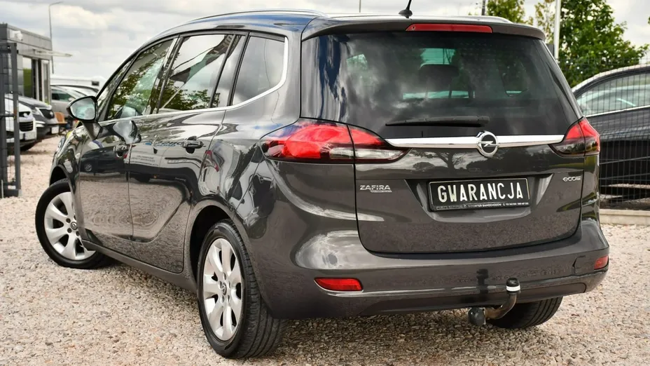 OPEL Zafira -