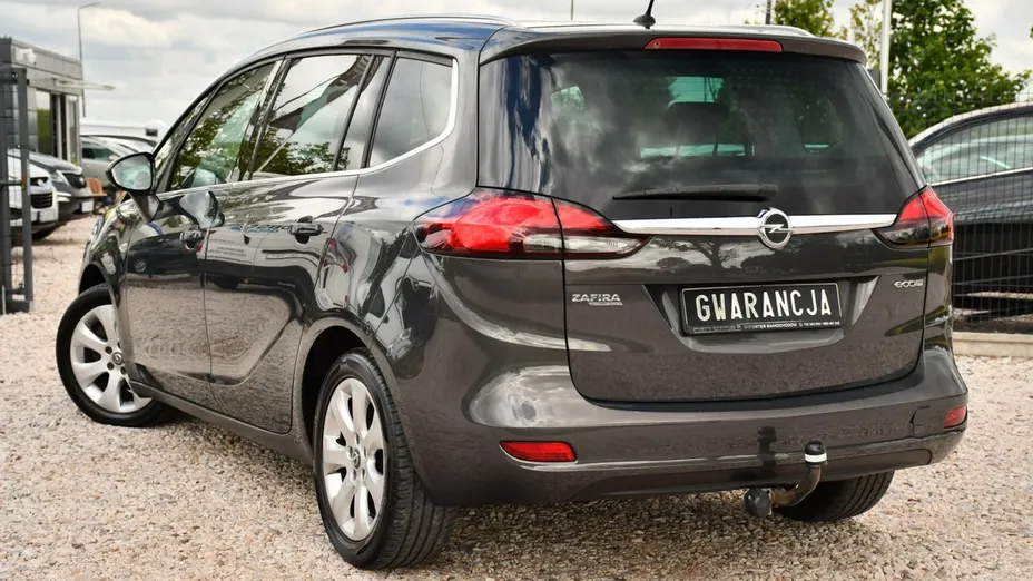 OPEL Zafira -