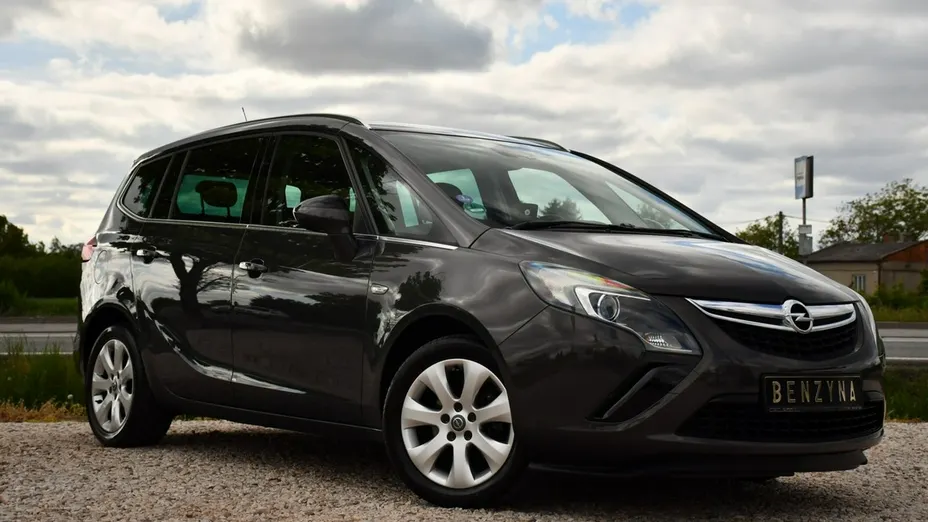 OPEL Zafira -