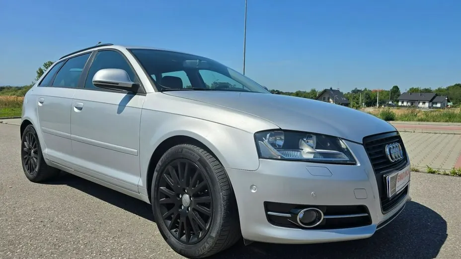 AUDI A3 Sportback -