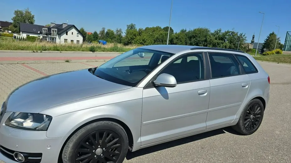 AUDI A3 Sportback -