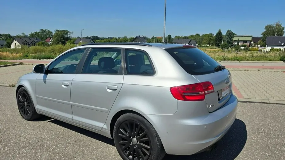 AUDI A3 Sportback -