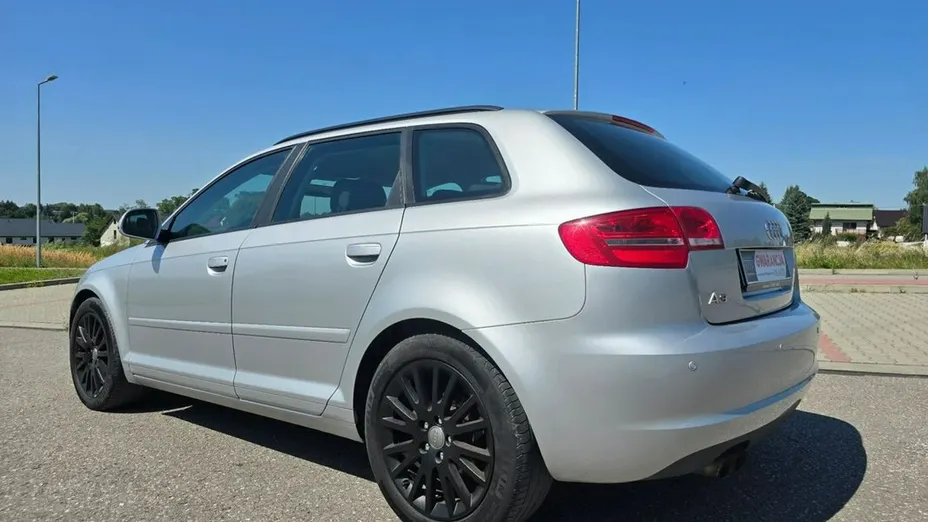 AUDI A3 Sportback -