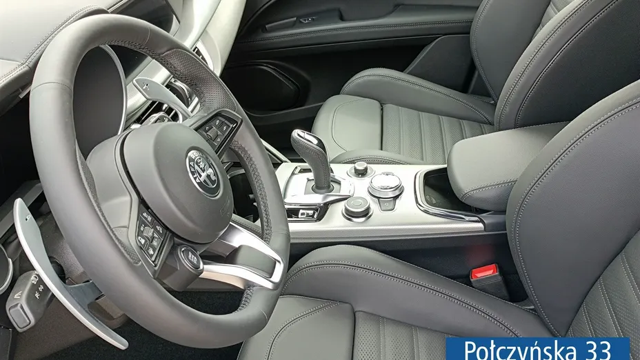 ALFA ROMEO Stelvio -