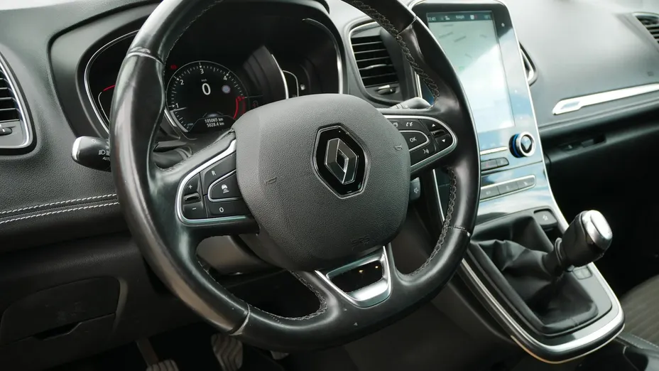 RENAULT Scenic -