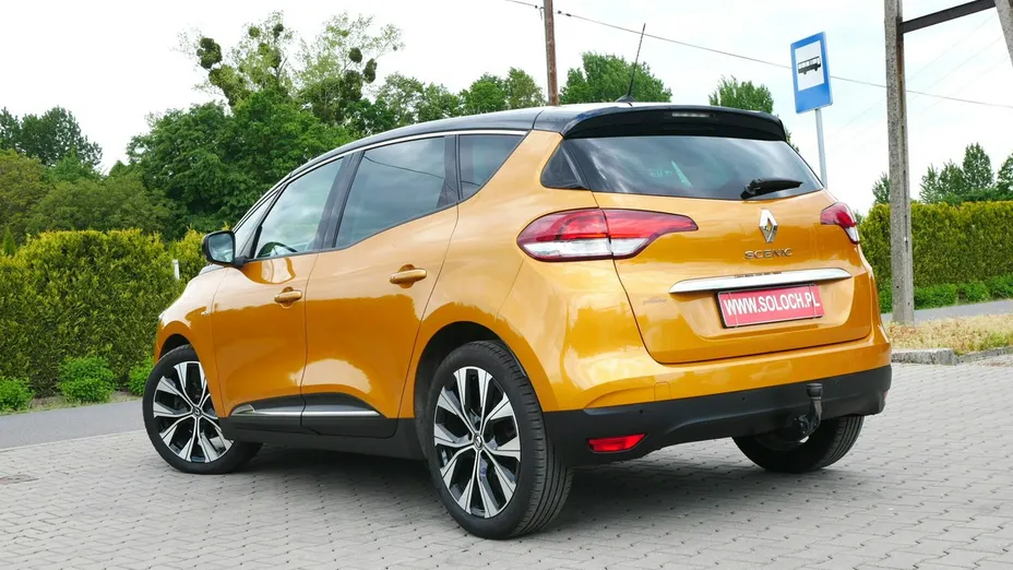 RENAULT Scenic -