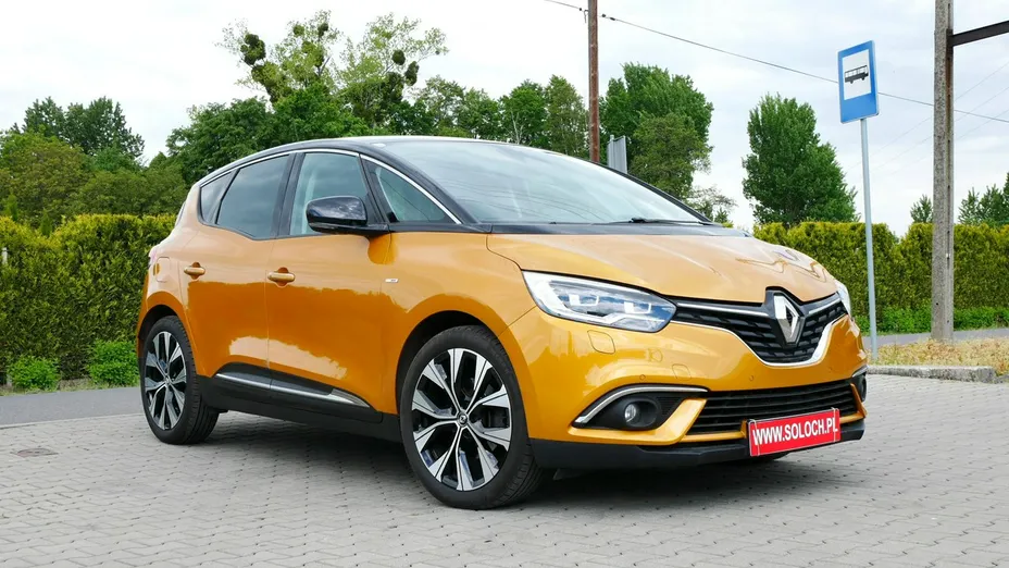 RENAULT Scenic -