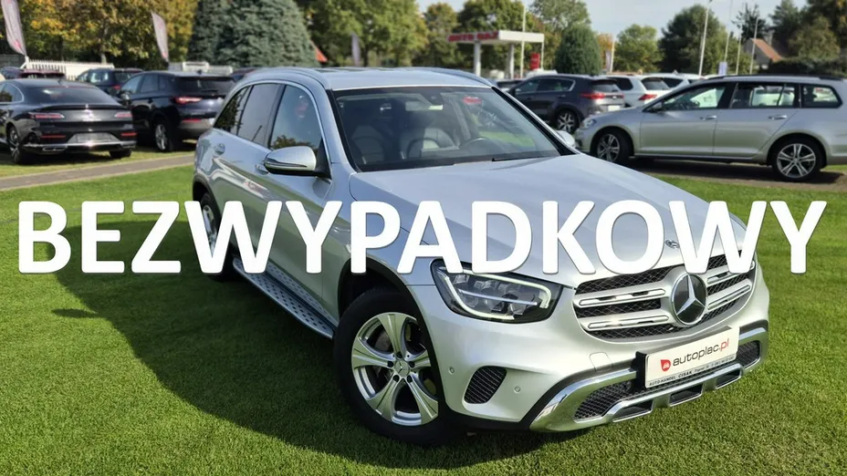 MERCEDES-BENZ GLC -