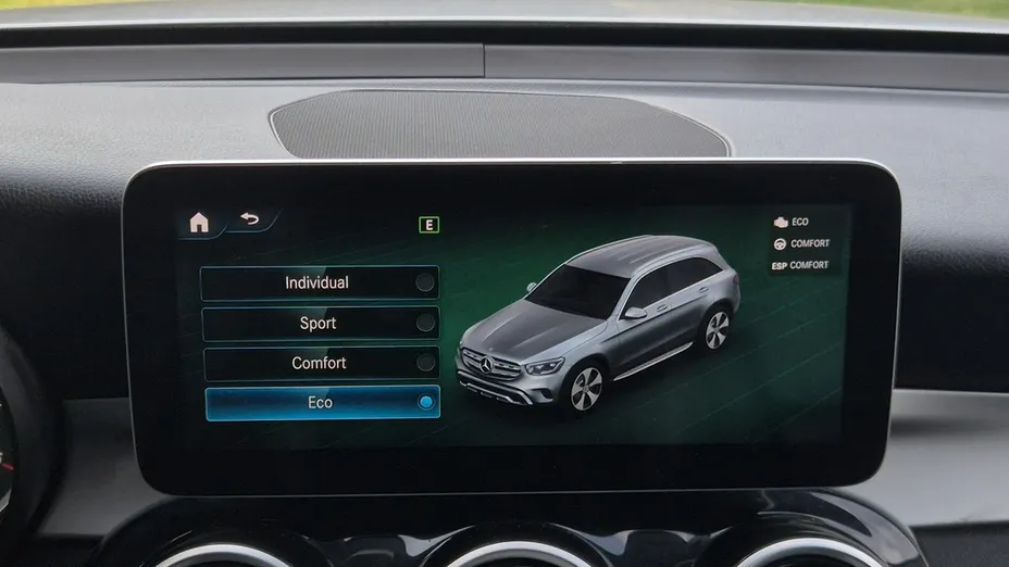 MERCEDES-BENZ GLC -
