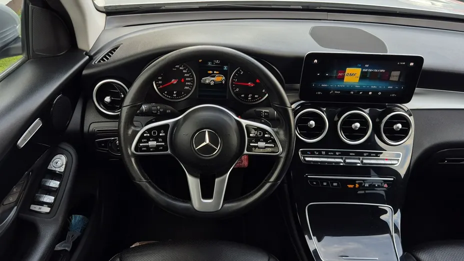 MERCEDES-BENZ GLC -