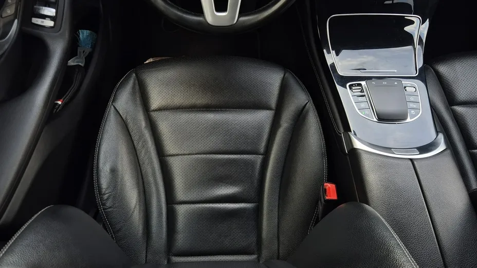 MERCEDES-BENZ GLC -