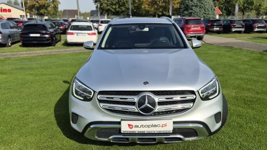 MERCEDES-BENZ GLC -