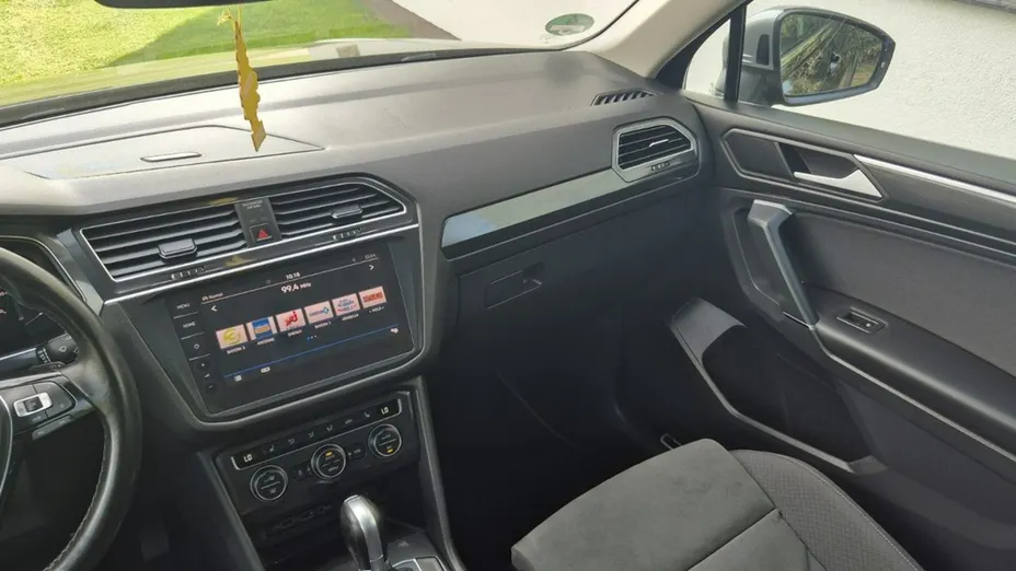 VOLKSWAGEN Tiguan Allspace -